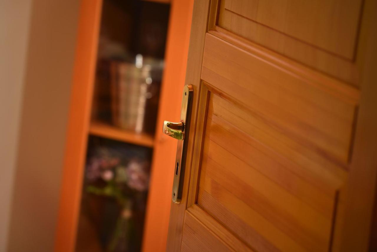 Old Town Apartments Tyn Прага Екстериор снимка