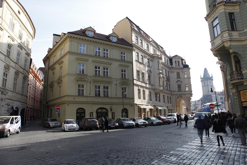 Old Town Apartments Tyn Прага Екстериор снимка